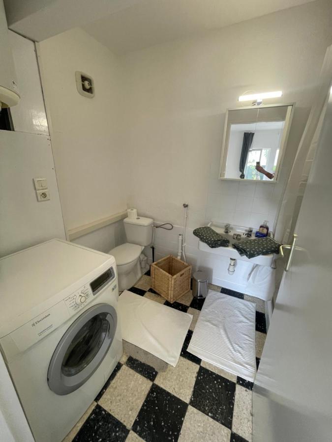 Appartement Plein Centre Avec Jardin แซ็ง-ทรอเป ภายนอก รูปภาพ