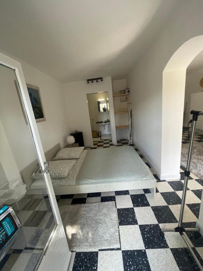 Appartement Plein Centre Avec Jardin แซ็ง-ทรอเป ภายนอก รูปภาพ